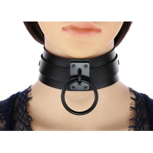 Sexy leather BDSM day collar / Choker with black O ring