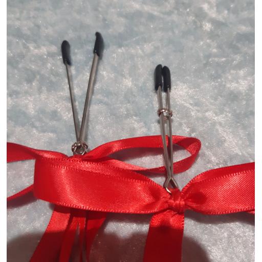 Christmas long drop nipple clamps (4).jpg